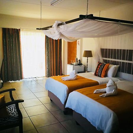 Tshukudu Game Lodge - Hoedspruit Exterior photo